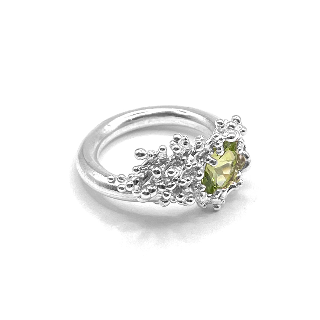 Koraal Ring met Steen #2020